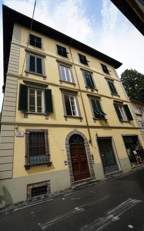 La Terrazza Di Via Elisa Bed and Breakfast Lucca Exterior foto